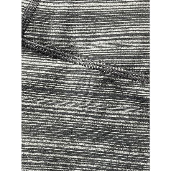 Zella Live In High Waisted Gray Mesh Stripe Yoga Crop Pant Size Small - Picture 5 of 8